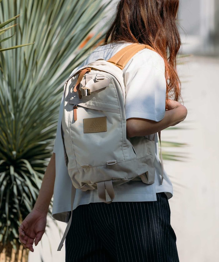 t*m様 Gregory×FREAK'S STORE別注 DAY PACKレザー GREGORY/別注 FINE DAY LEATHER PATCH｜Daytona Park(FREAK'S STORE