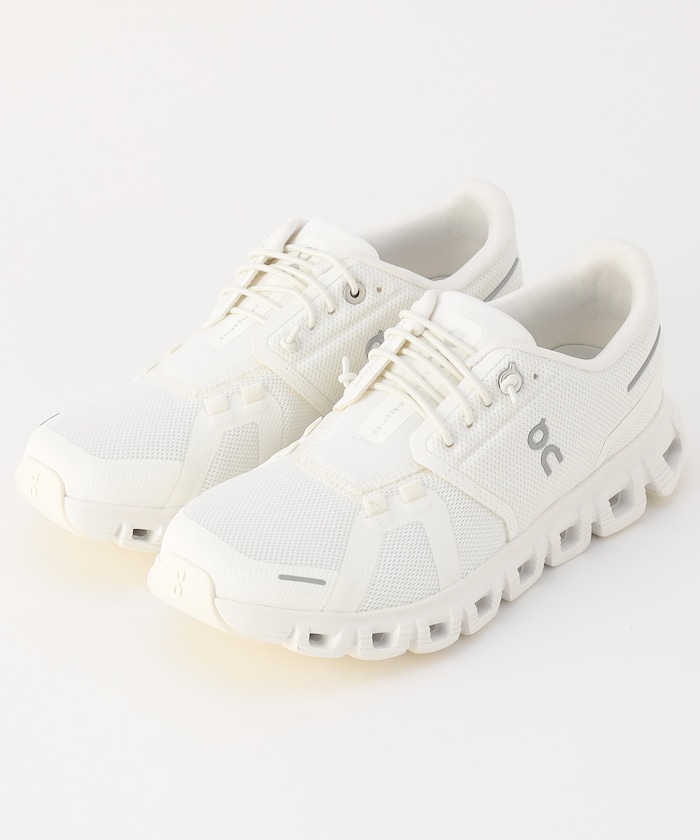 ホワイト：White×White