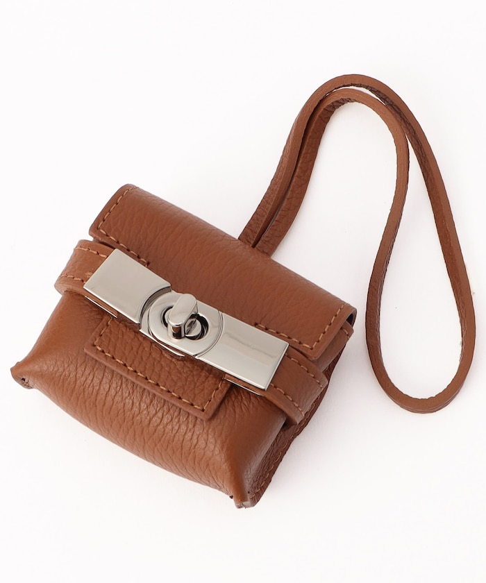 レザーバックルキーチャーム