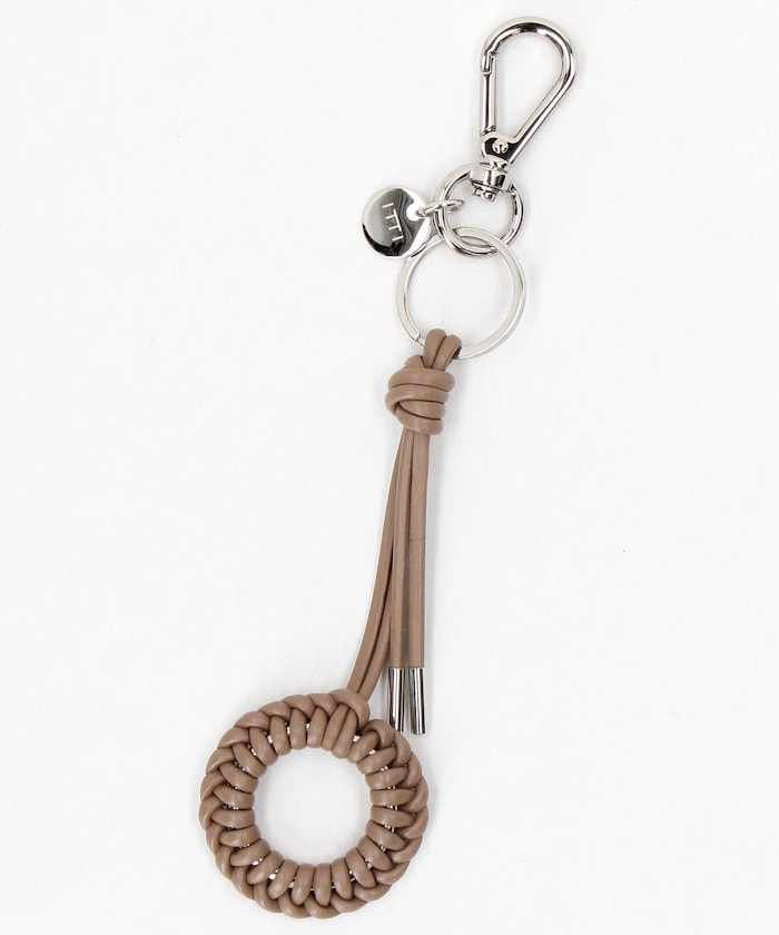 CRISTY KNOT FINGER CIRCLE CHARM