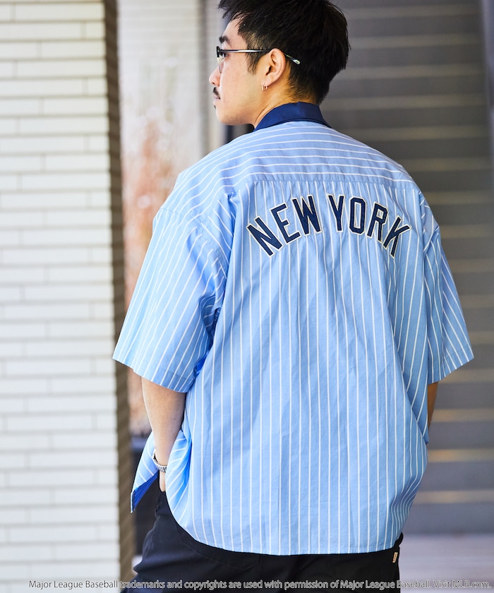 FREAK'S STOREのMLB/メジャーリーグベースボール 別注 ビッグシルエット バック刺繍 オープンカラーシャツ/Yankees/ワッペン刺繍/クレリック【限定展開】