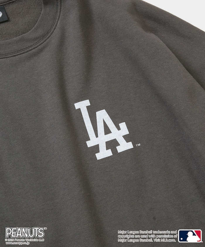 PEANUTS×MLB 別注 寬版後印花大學T / 道奇隊
