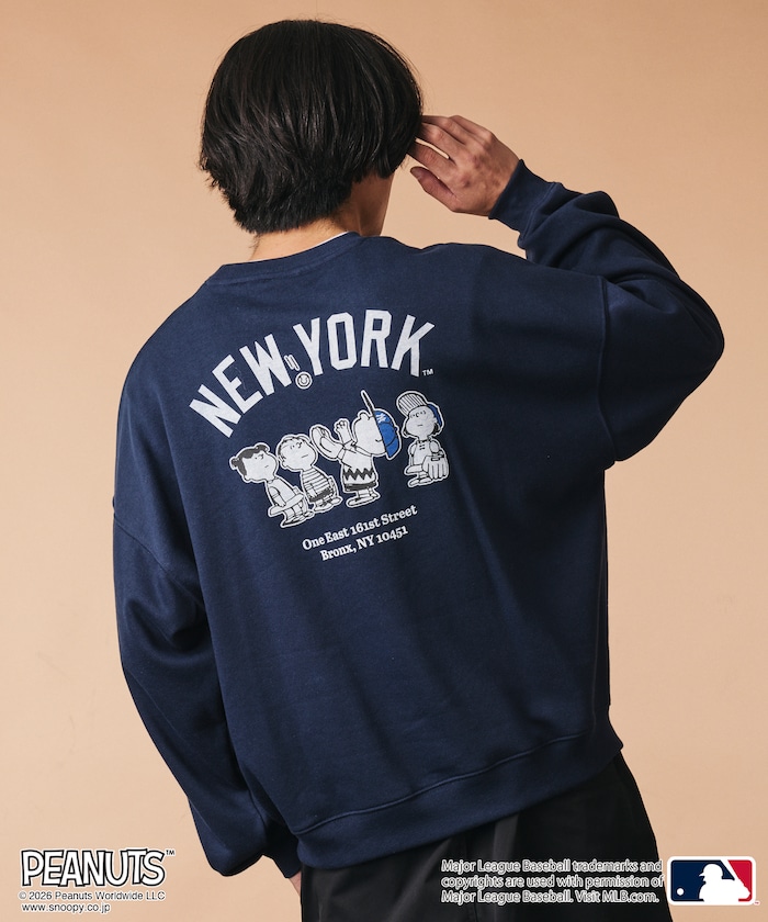 PEANUTS×MLB 別注 寬版後印花大學T / 洋基隊