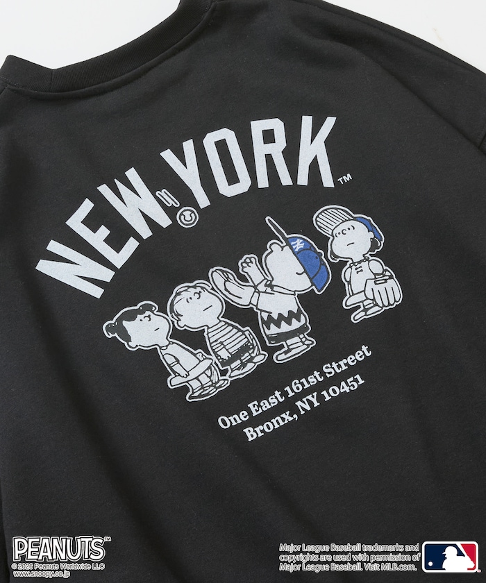 PEANUTS×MLB 別注 寬版後印花大學T / 洋基隊