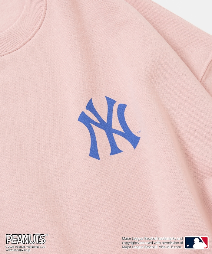 PEANUTS×MLB 別注 寬版後印花大學T / 洋基隊
