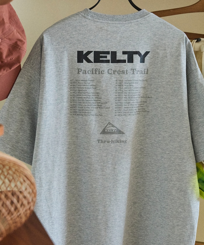 KELTY×FREAK'S STORE/ケルティ 別注 ビッグシルエット ツアーロゴ バックプリント クルーネックTシャツ 【限定展開】