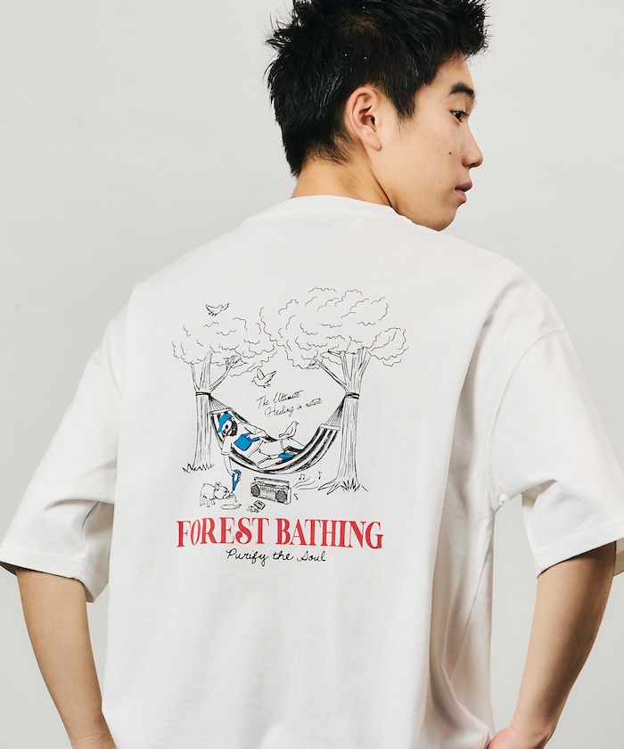 限定展開 リラックスフィット バックプリント クルーネック Tシャツ FOREST BATHING MAN TEE