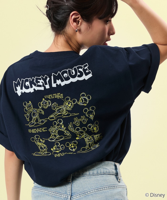 限定展開 DISNEY ディズニー ミッキーマウス モノクロ バックプリント クルーネック Tシャツ