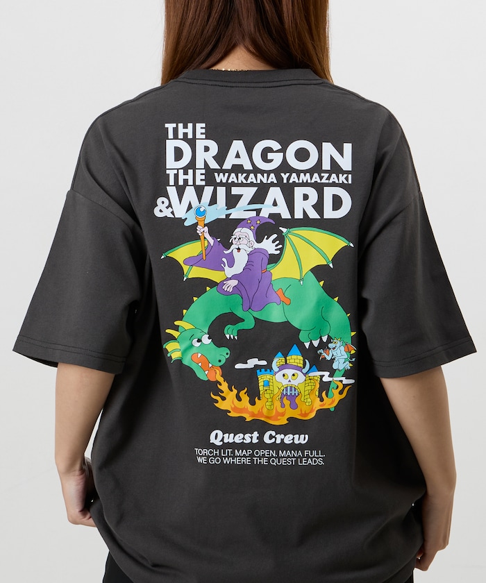 Wakana Yamazaki×FREAK'S STORE THE DRAGON & WIZARD バックプリント クルーネック Tシャツ 【限定展開】