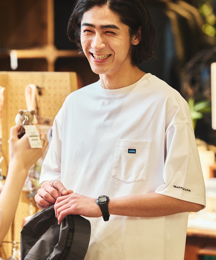 KAVU×FREAK'S STORE/カブー 別注 STORATECH ワンポイント刺繍 クルーネック ポケットTシャツ 【限定展開】