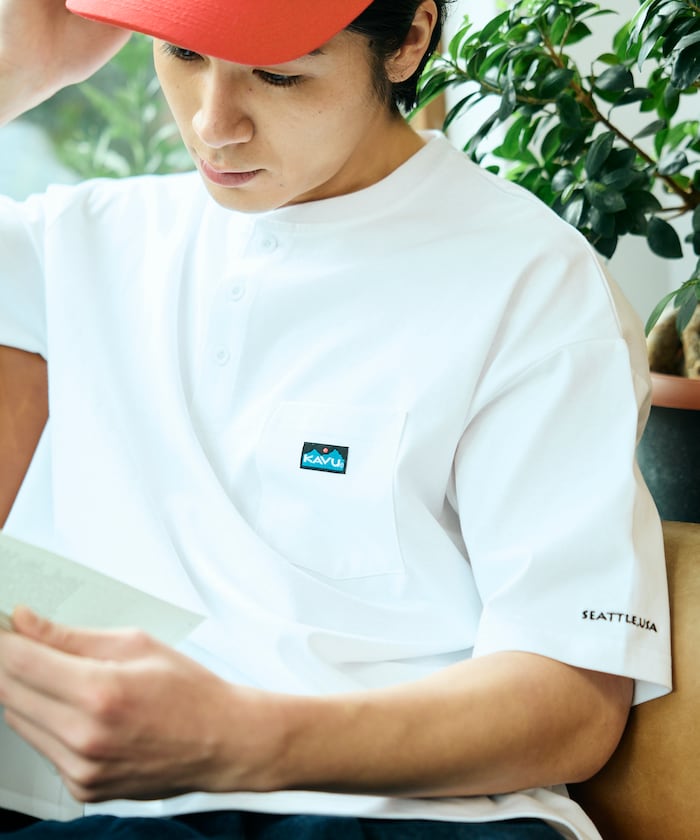 KAVU×FREAK'S STORE/カブー 別注 STORATECH ワンポイント刺繍 ヘンリーネック Tシャツ 【限定展開】