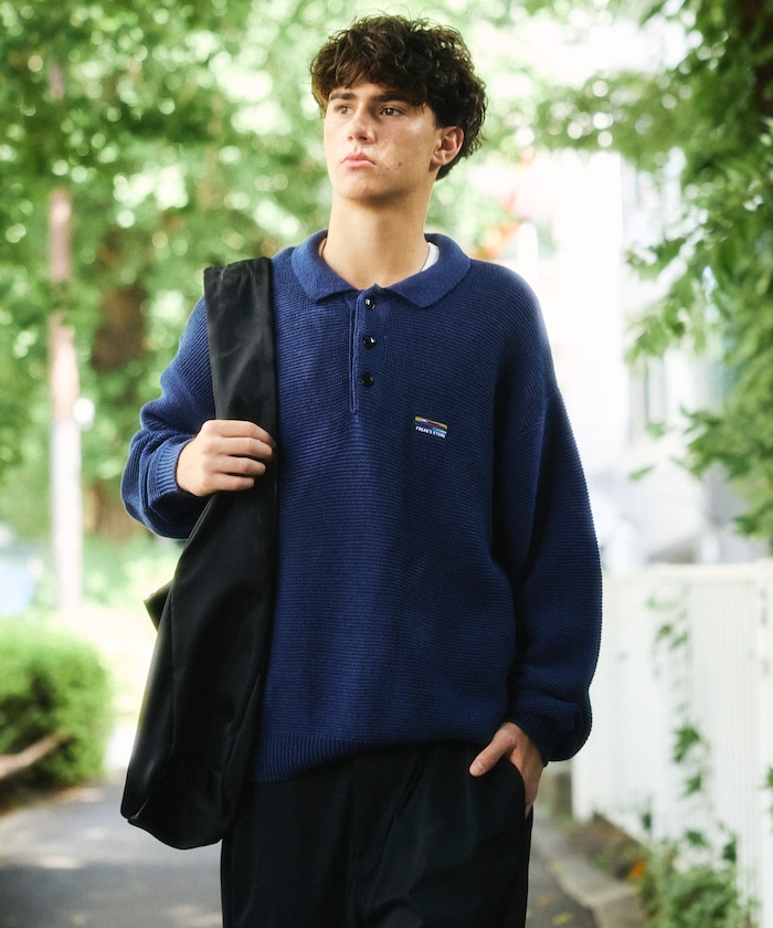 リラックスフィット ワンポイントロゴ POLO ニット 【限定展開】