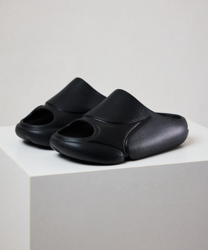 限定展開 STAR SLIPPERS