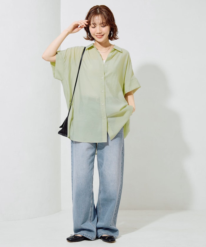 ブルーグリーン：ライトグリーン