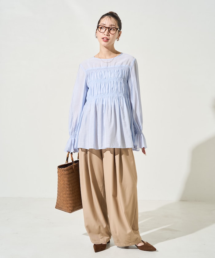 ブルー：ブルーグレー