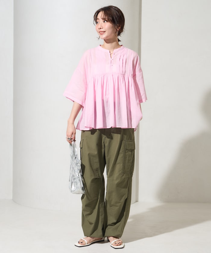 ピンク：ライトピンク