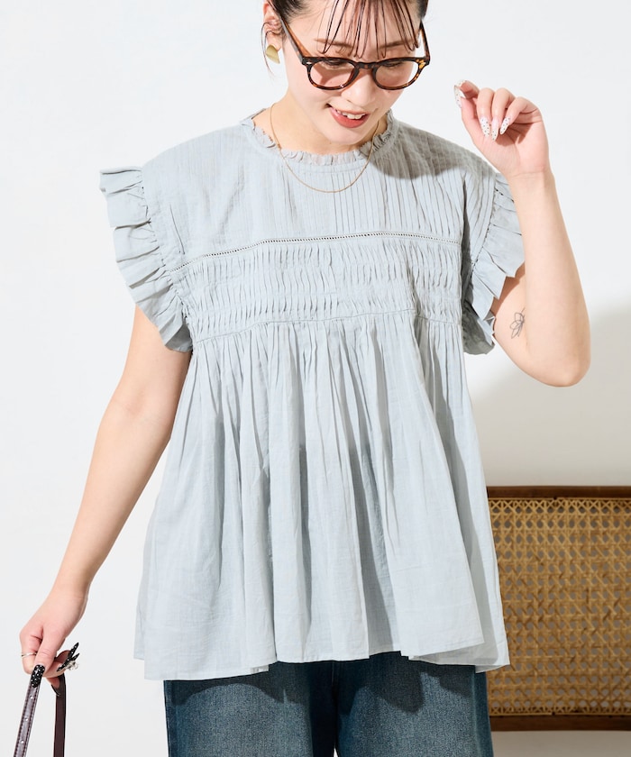 ライトグレー：アイスグレー