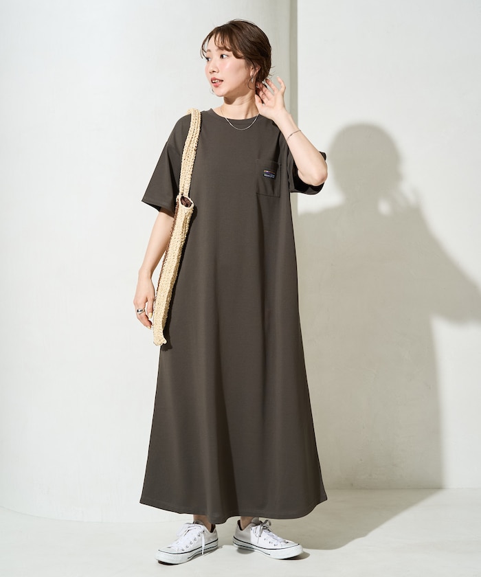 ブラウン：オリーブブラウン