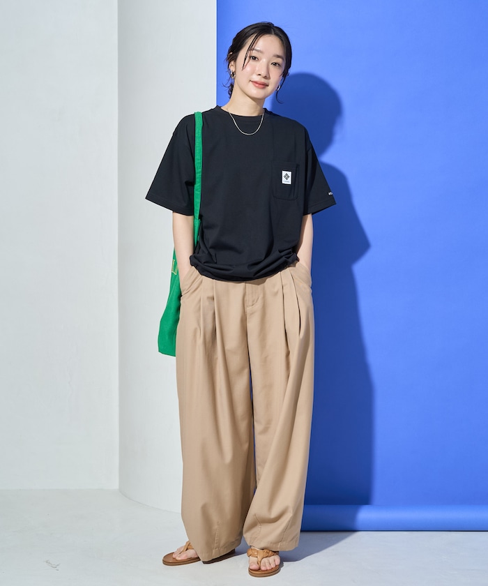 ブラック：BLACK（010）