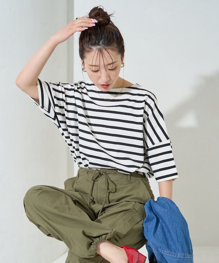 オフホワイト：オフホワイト×ブラック