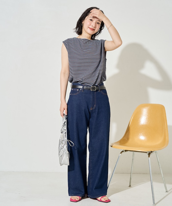 チャコールグレー：チャコール×サックス