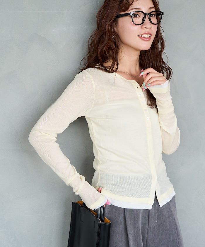 レモンイエロー：ライトイエロー