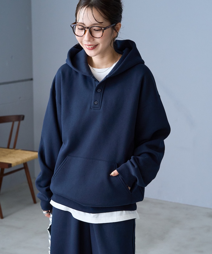 刷毛連帽按扣帽T