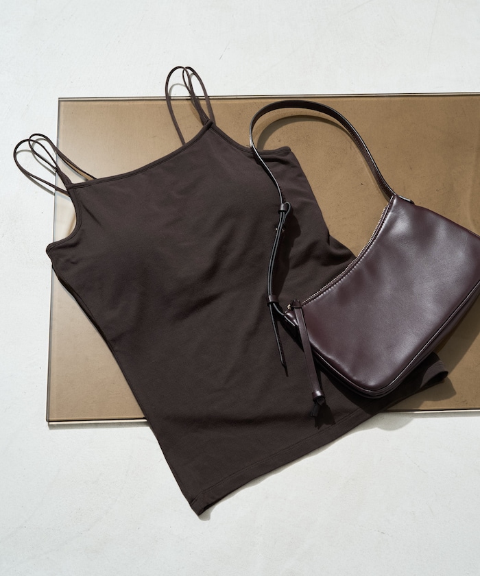 ブラウン：トープ