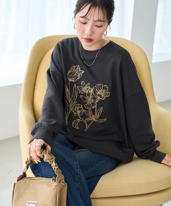 線画 花 刺繍 スウェット プルオーバー【限定展開】