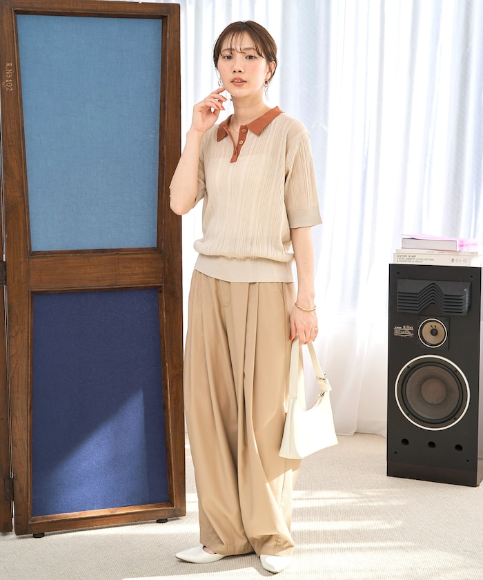 ベージュ：ベージュ×オレンジ