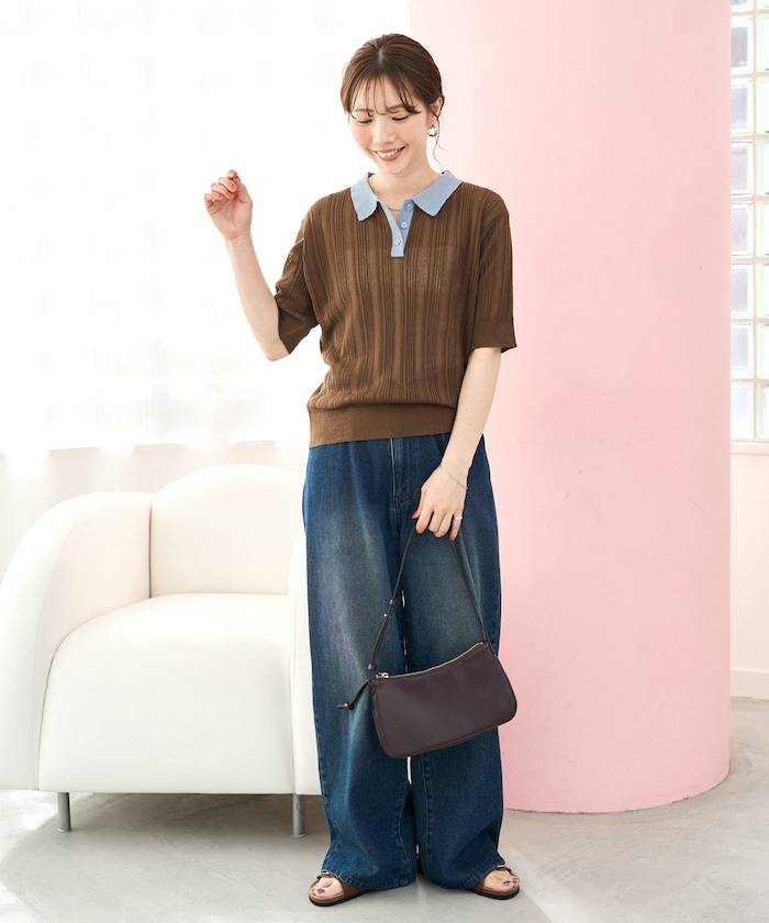 ブラウン：ブラウン×サックスブルー