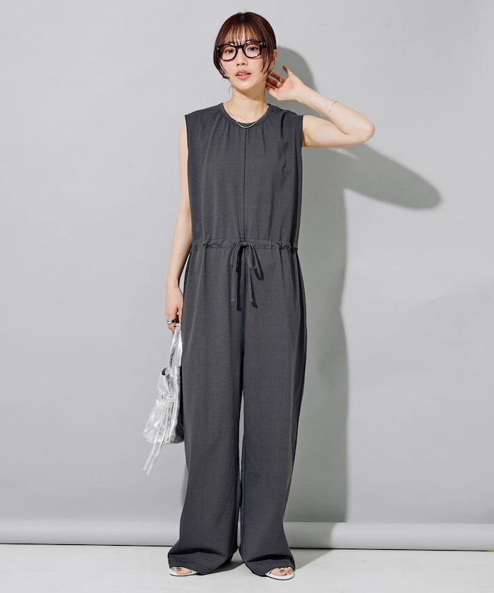 チャコールグレー：スミクロ