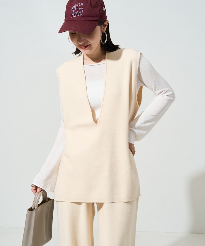 Vネック ニットベスト セットアップ(ベスト・パンツ)【限定展開】