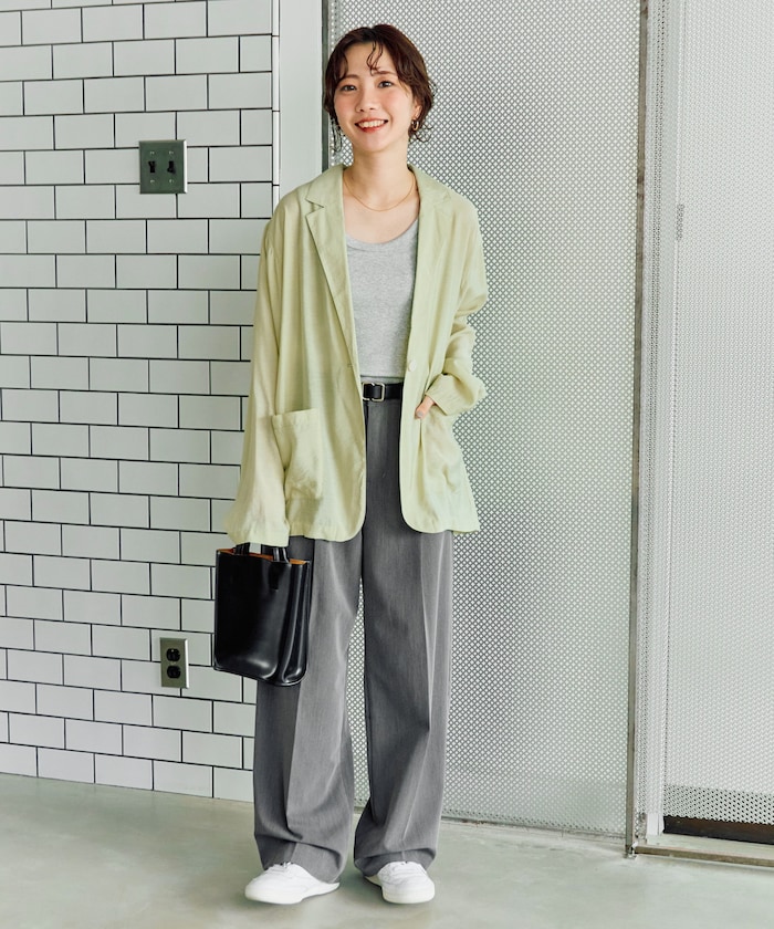 ブルーグリーン：ライトグリーン