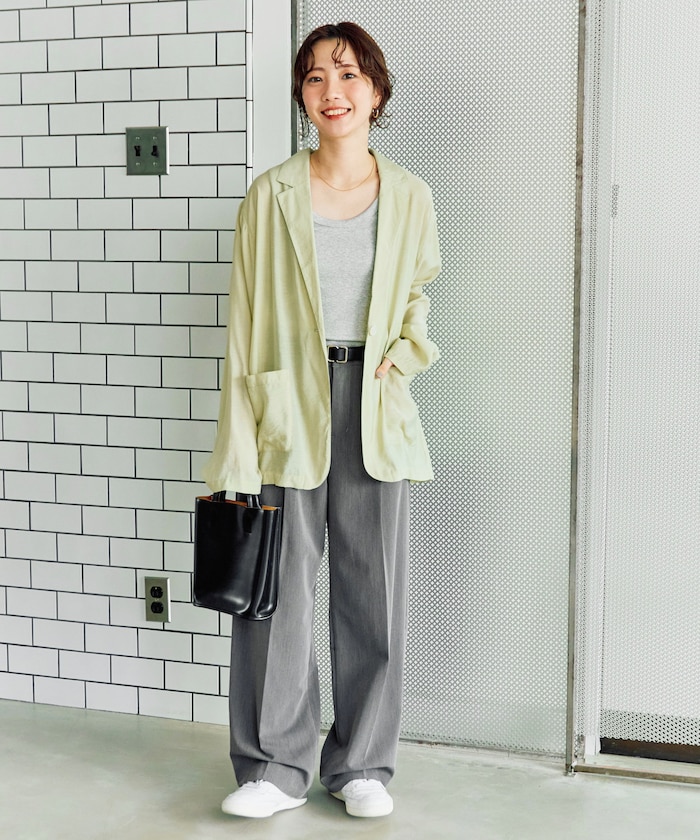 ブルーグリーン：ライトグリーン