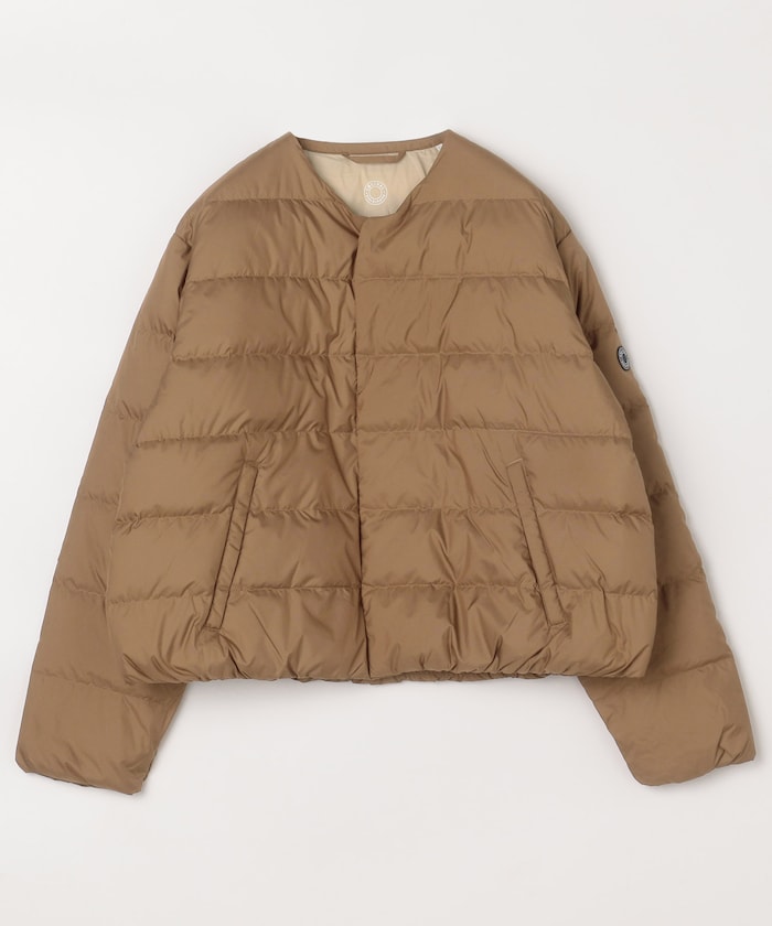 ROUND NECK BLOUSON(ダウンジャケット)【限定展開】