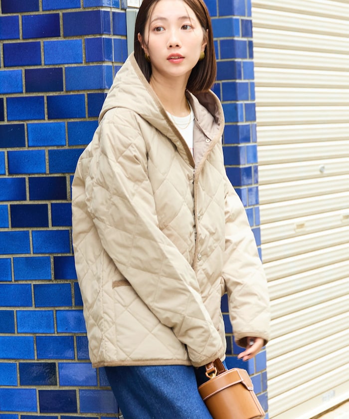 ベージュ：D.BEIGE