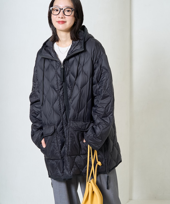 ブラック：BLACK
