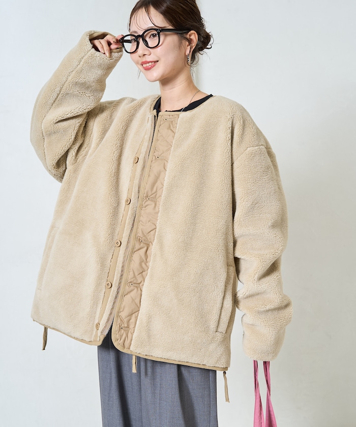 ベージュ：COYOTE×.BEIGE