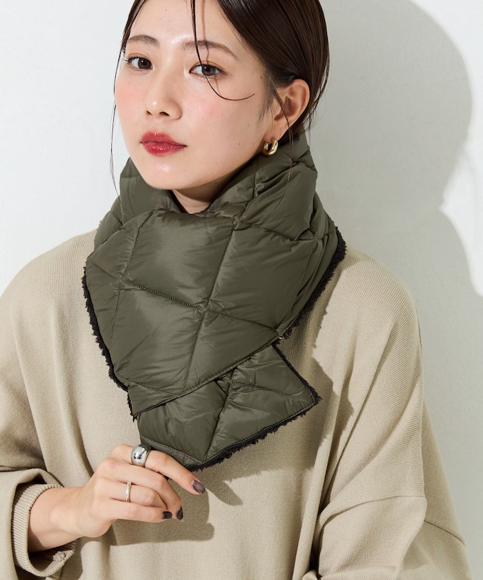 CITY REVERSIBLE DOWN SCARF (ダウン・ボア)【限定展開】