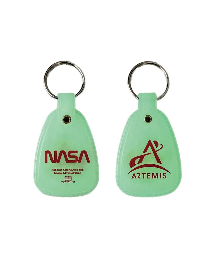 NASA WESTERN SADDLE KEY RING 蓄光 キーリング