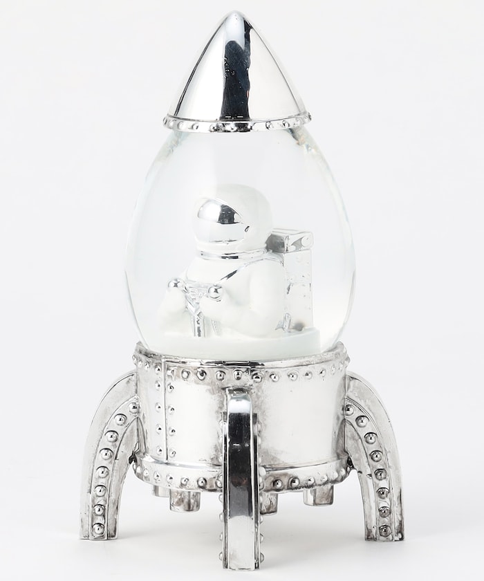 LED SNOW GLOBE 'SPACEMAN IN ROCKET'