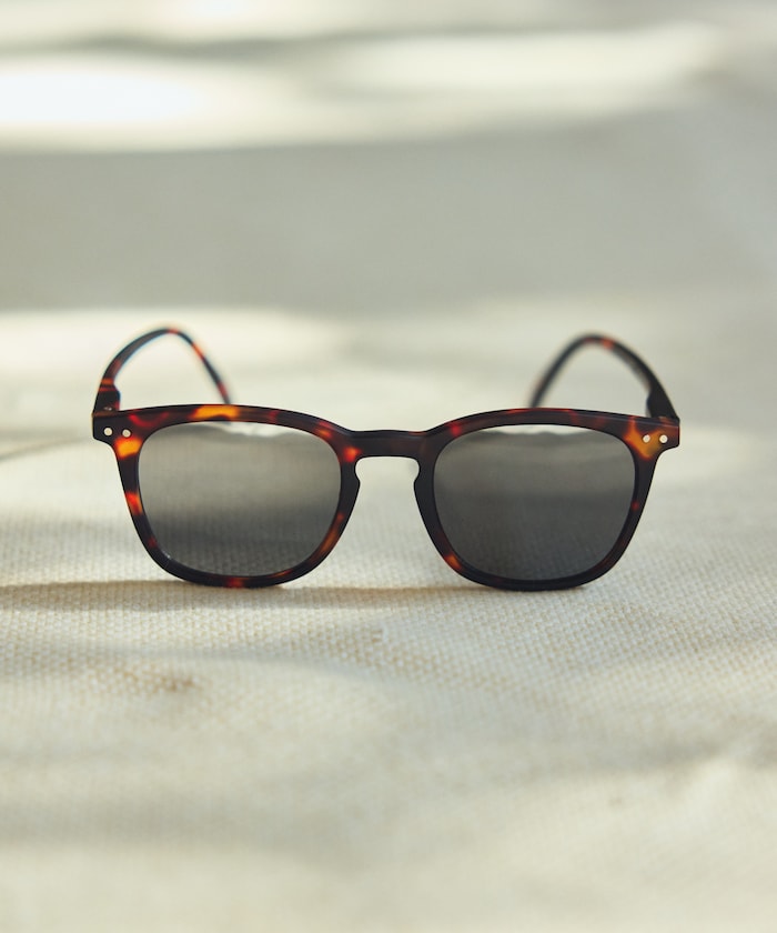 #E(ファッション用グラス)