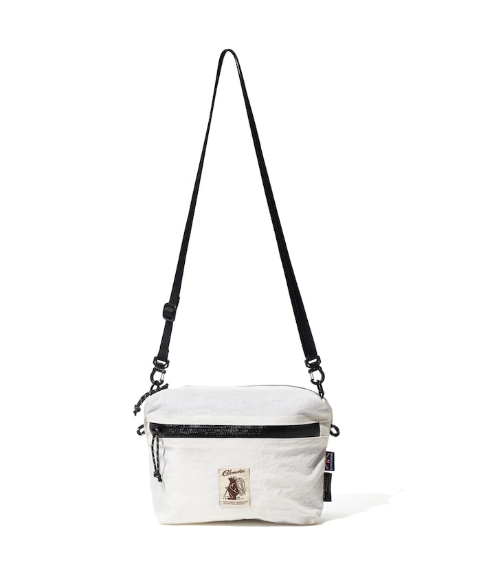 ホワイト：01/WHITE