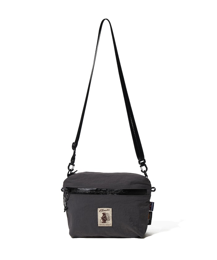 チャコールグレー：85/M.GRAY