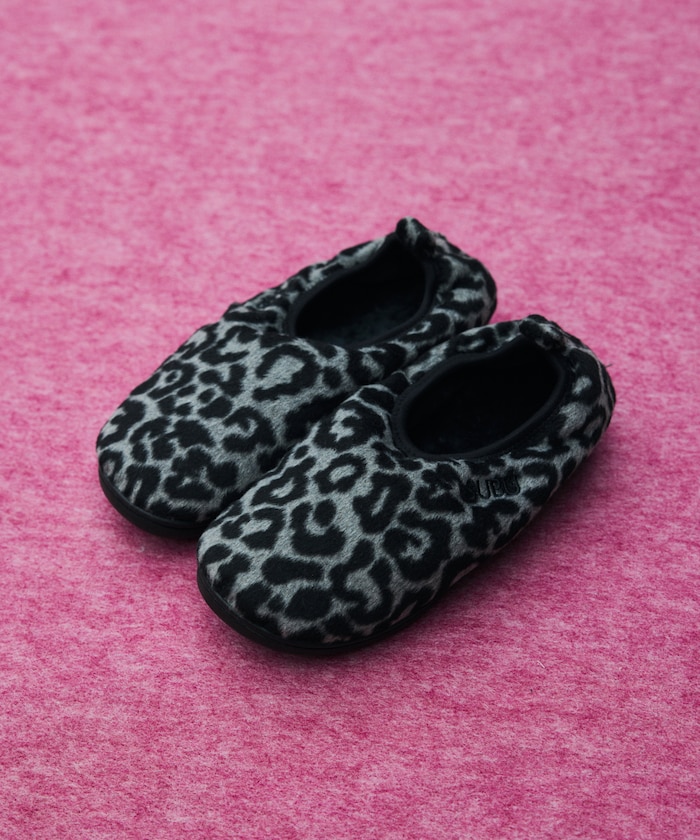 ブラック：LEOPARD BLACK
