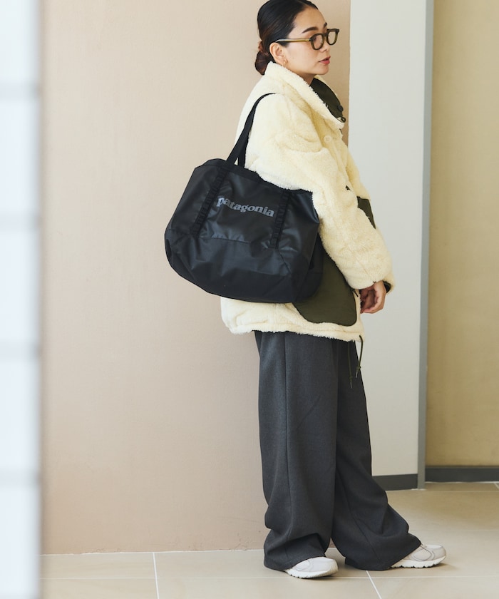 新品 タグ付き CUBL パタゴニア ブラックホールトート 25L 正規品 PATAGONIA|パタゴニア】ブラックホールトート 25L(CUBL,BKPL,BLK