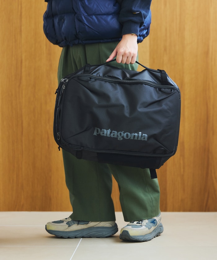 patagonia ブラックホール・MLC ミニ　30L Patagonia Black Hole® Mini MLC® Convertible Carry On