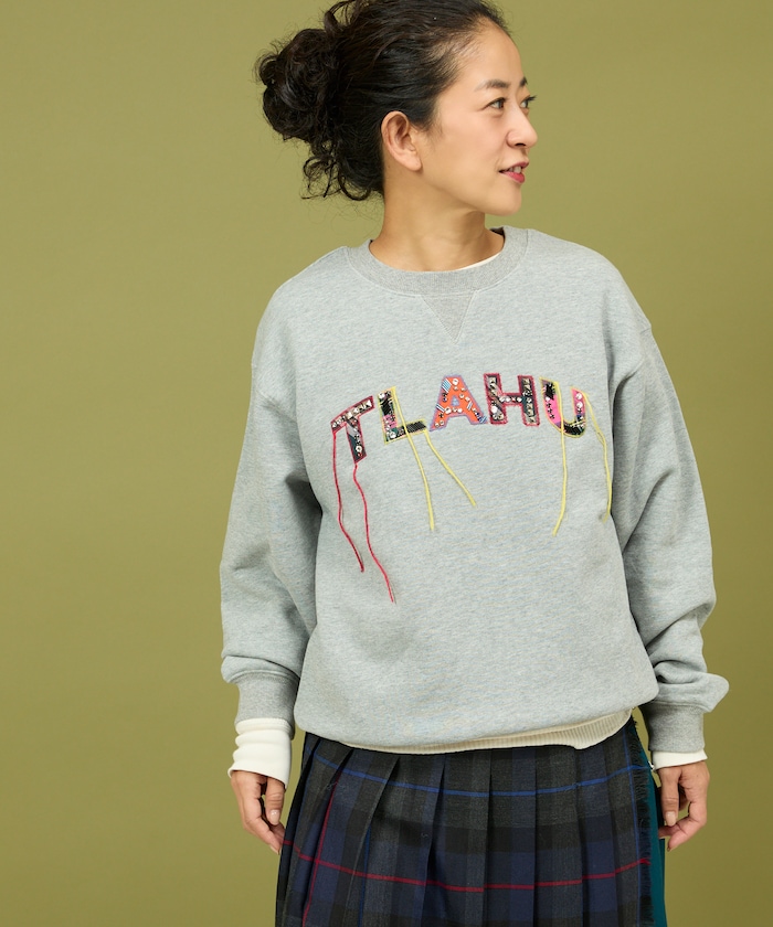 ワッペンビジューロゴスウェット