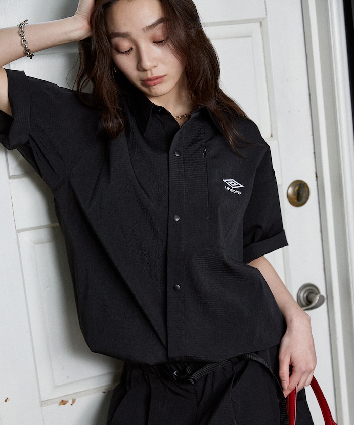 ＜機能性素材＞別注　ワンポイントロゴレギュラーカラーハーフスリーブシャツ　限定展開